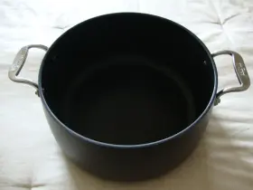 All-clad 011644922122 Metalcrafters 8 Quart / 7.6 L Stock Pot Hard Anodized Nonstick No Lid