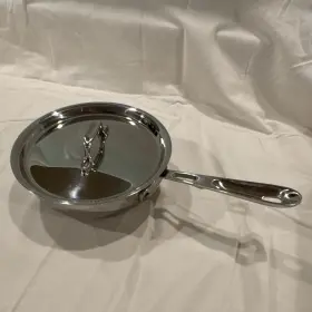 All-clad 6002-ss All-clad Copper Core 2 Quart Stainless Steel/copper Saucier Pan With Lid Long Handle