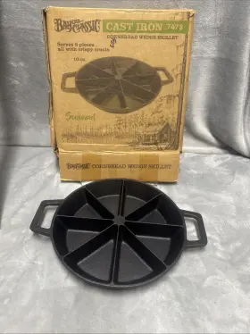 7478 Bayou Classic 10 Inch Round Cast Iron Wedge Cornbread Skillet Pan With Loop Handles