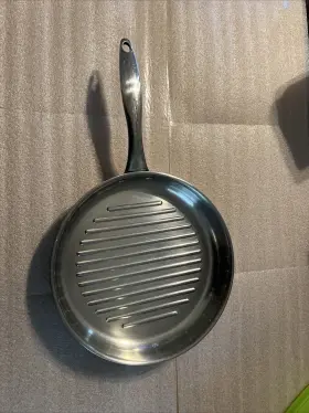 10569 Belgique 11 Inch Copper Bottom Stainless Steel Grill Pan