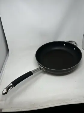 00akc049 Bialetti Jumbo Teflon Cooking Pan 7.5 Quart Made In Italy Professional Grade 14 Inch 00akc049 Bialetti Jumbo Teflon Cooking Pan 7.5 Quart Made In Italy Professional Grade 14 Inch