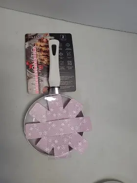 Bklyn 840179226043 Mini Nonstick Fry Pan And Felt Protector- 2 Piece Set - Pink Snowflakes