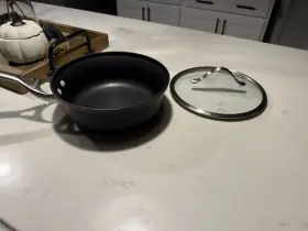 Calphalon 016853004812 Contemporary Nonstick 2 1/2 Quart Shallow Sauce Pan