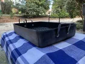 Calphalon 016853041909 Roasting Pan With Insert