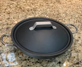 1380-10 Calphalon 10 Inch 2.5 Quart Commercial Anodized Aluminum Casserole With Lid #1380