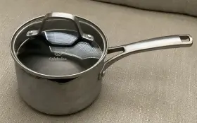 187015 Calphalon Vintage Classic 1.5 Quart Hard Anodized Small Pot With Glass Lid