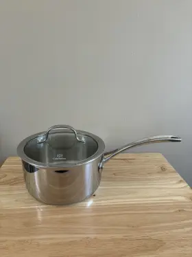 87022 Calphalon Stainless Steel 2.5 Quart Saucepan Pot With Glass Lid