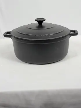 19645 Chasseur New Round Cast Iron Dutch Oven 20cm 2.5 L Black/satin 299 Retail