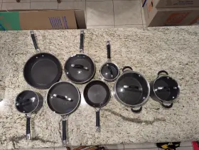 1309952 Circulon 13-piece Hard Cookware Set