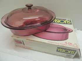 6015086 Corningware Corning Visions Cranberry 4-quart Covered Oval Roaster / Casserole