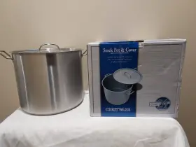 Crestware 710277511054 Stock Pot And Cover 24 Quart Stainless Steel Induction Efficient