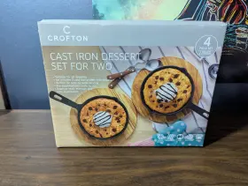 Crofton 099100289138 Cast Iron Dessert Skillet Set For 2 With Pour Spouts And Wood Trivets Nib