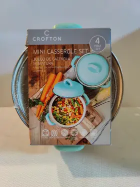 700401 Crofton Mini Porcelain Enamel Casserole Floral White And Green New In Box