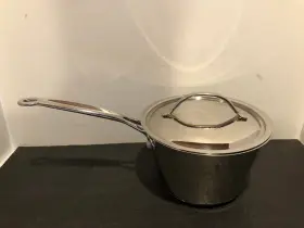714-18 Cuisinart Windsor Pan With Cover 2 Quart Stainless Steel Pot
