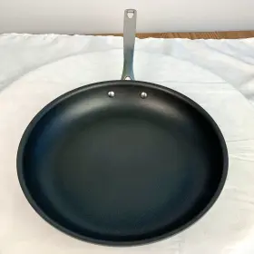 722-30hnsp1 Cuisinart 68122-30h Classic Nonstick Hard-anodized 12-inch Skillet - Induction
