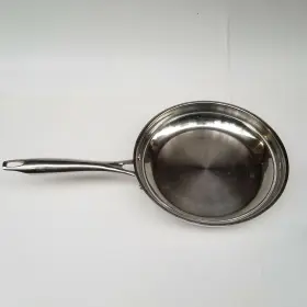 8922-24 Cuisinart High Impact Bonded Base 10 Inch Skillet. Induction Ready