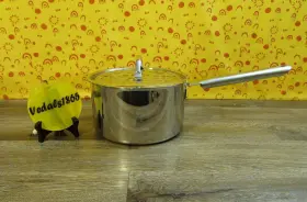 919-20 Cuisinart 18/10 Stainless Steel Saucepan With Cover 3 3/4 Quart Model #919-20