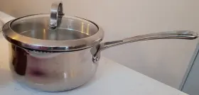 9519-18p Cuisinart Four Stainless Pour Saucepan With Straining Cover 2 Quart Lid