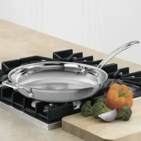 Fct22-30hf Cuisinart New Multiclad Pro Triple Ply Stainless Cookware 12ftft Skillet With Helper Handle