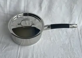 M86193-20 Cuisinart 3 Quart Saucepan Stainless Steel With Cover Lid Comfort Handle