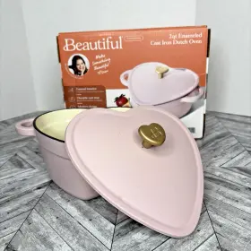 Drew Barrymore 829486191510 2 Quart Cast Iron Dutch Oven Heart-shaped Pot With Lid Pink Champagne