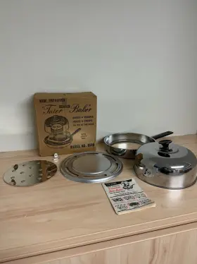 8590 Everedy Vintage 1950s Inch Tater Baker Kitchen Baking Top Of Stove Oven Warms Buns