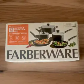21563 Farberware Easy Clean Collection 12-piece Nonstick Aluminum Cookware Set Black