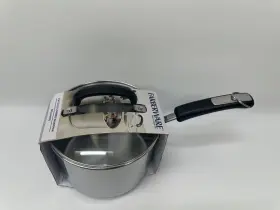 Farberware 631899700841 Brilliance Stainless Steel 3- Quart Saucepan With Lid