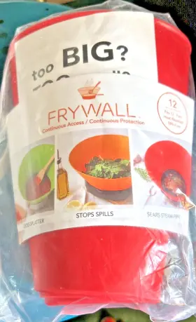 Frywall 700256539674 12 Inch Red Splatter Protection Guard Frying Pan Cooking Silicone New