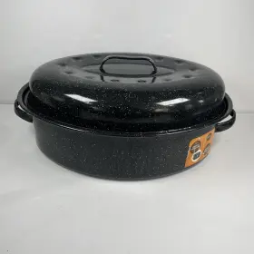 319792 Granite Ware 18-inch Covered Oval Roaster - Black Dishwasher Safe