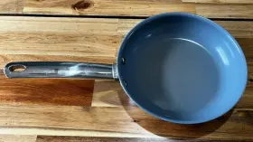 5138 Greenpan 8 Inch Fry Pan Stainless Steel Bottom And Ceramic Nonstick No Lid