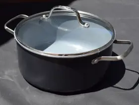 6238 Greenpan 5 Quart Stockpot Dutch Oven Non-stick Pot With Lid Ss Handles Denmark