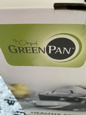 Greenpan Cc000276-001 York 4-piece Nonstick Pan Set With Glass Lids Gray/black