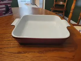 Hells Kitchen 849808002362 Hell S Square Baker 2.25 Quart Red Stoneware Used Twice