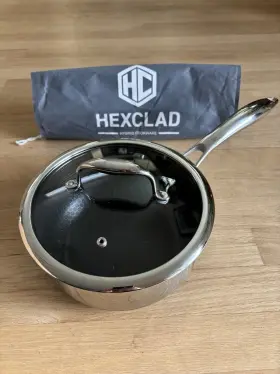 Hexclad 859006007786 Hybrid Nonstick Saucepan 3-quart With Glass Lid And Bag