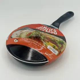 Imusa 094046857278 6.3 Inch Egg Pan Casserole With Lid And Handle