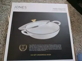Wht-yfplp30008s Jones New York 3.5- Quart Aurora Cookware Cast Iron Serving Casserole With Lid