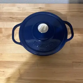 Kenmore 959555210119 5.5 Quart Cast Iron Enameled Coated Dutch Oven In Blue