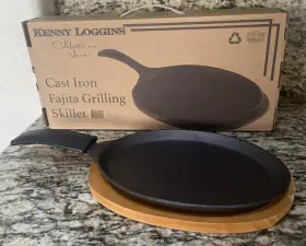 Kenny Loggins 810124650827 Fajita Cast Iron Grilling Skillet Restaurant Style Oval Wood Base