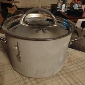 000003 Kirkland Signature 000787 Professional Quality 8 Quart Stainless Stock Pot With Lid