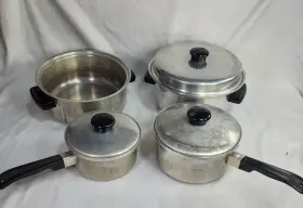 2241 Kitchen Craft Vintage 7 Piece Set Of Cast Aluminum Cookware With Lids
