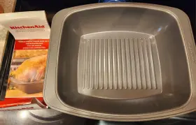 Kitchenaid 051153570032 Extra Deep Nonstick Roaster With Ribbed Bottom