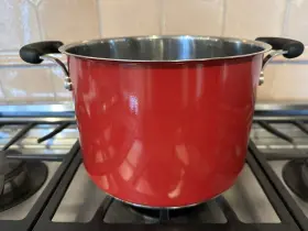 Tooo01 Kitchenaid Stockpot 8 Quart Red Enamel Bonded Stainless Steel