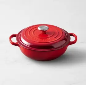 Le Creuset 024147287322 New Enameled Cast Iron Signature French Oven 2 1/2 Quart Cerise Red