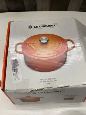 Le Creuset 024147289319 Enamelled Cast Iron 7.25 Quart Oval Dutch Oven Blue New With Damage
