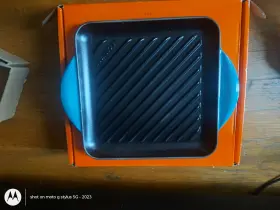 Le Creuset 024147308874 Deep Teal-square 9.5 Inch Grill