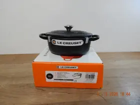 Le Creuset 024147311249 Cocotte Oval 17cm 1 Quart Casserole Black Enamel Pot Cast Iron