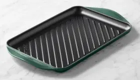 Le Creuset 024147347910 Rectangular Skinny Grill - Enameled Cast Iron Foret Green New