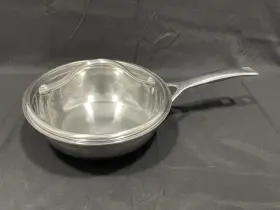 Le Creuset 313106850838 Tri-ply Stainless Steel 2 Quart Saucier Pan With Glass Lid Smoke Free