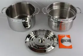 Le Creuset 630870131476 9 Quart Tri-ply Stainless Steel Stockpot With Lid And Colander